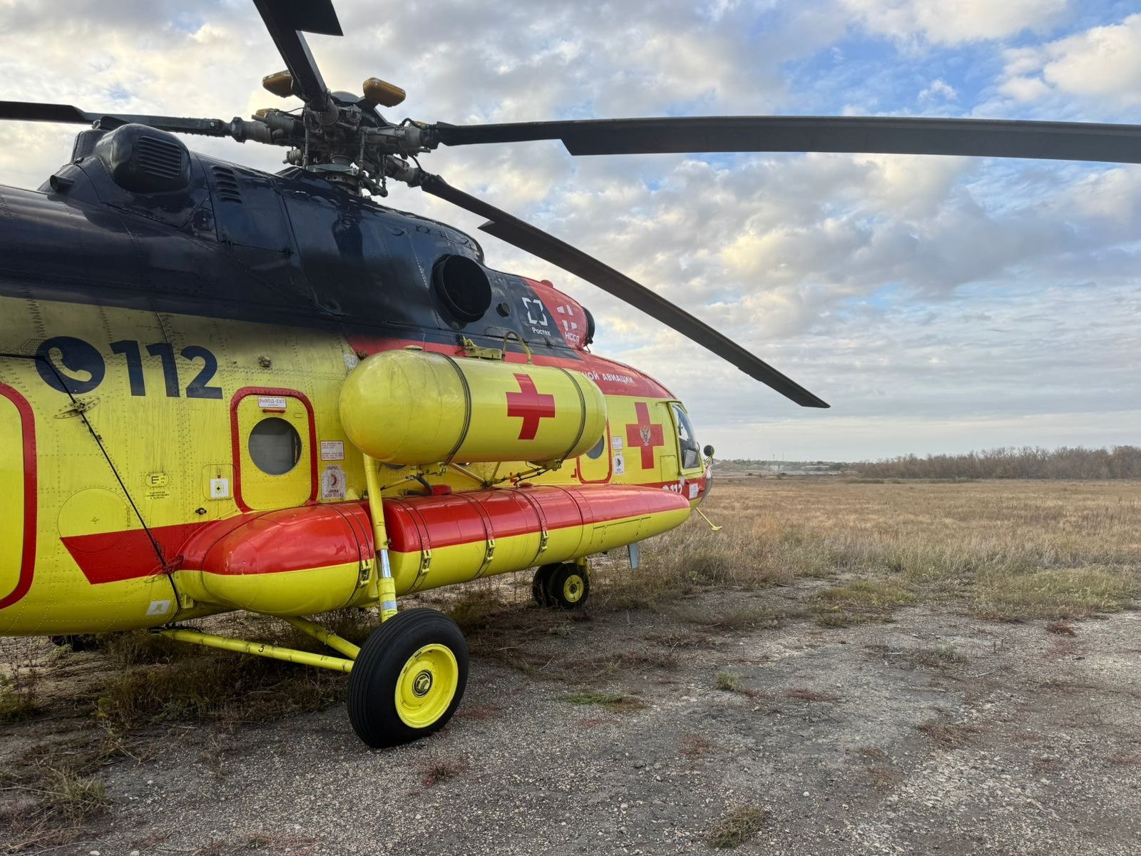 Беременную пациентку с осложнением экстренно доставили в Саратов на вертолете